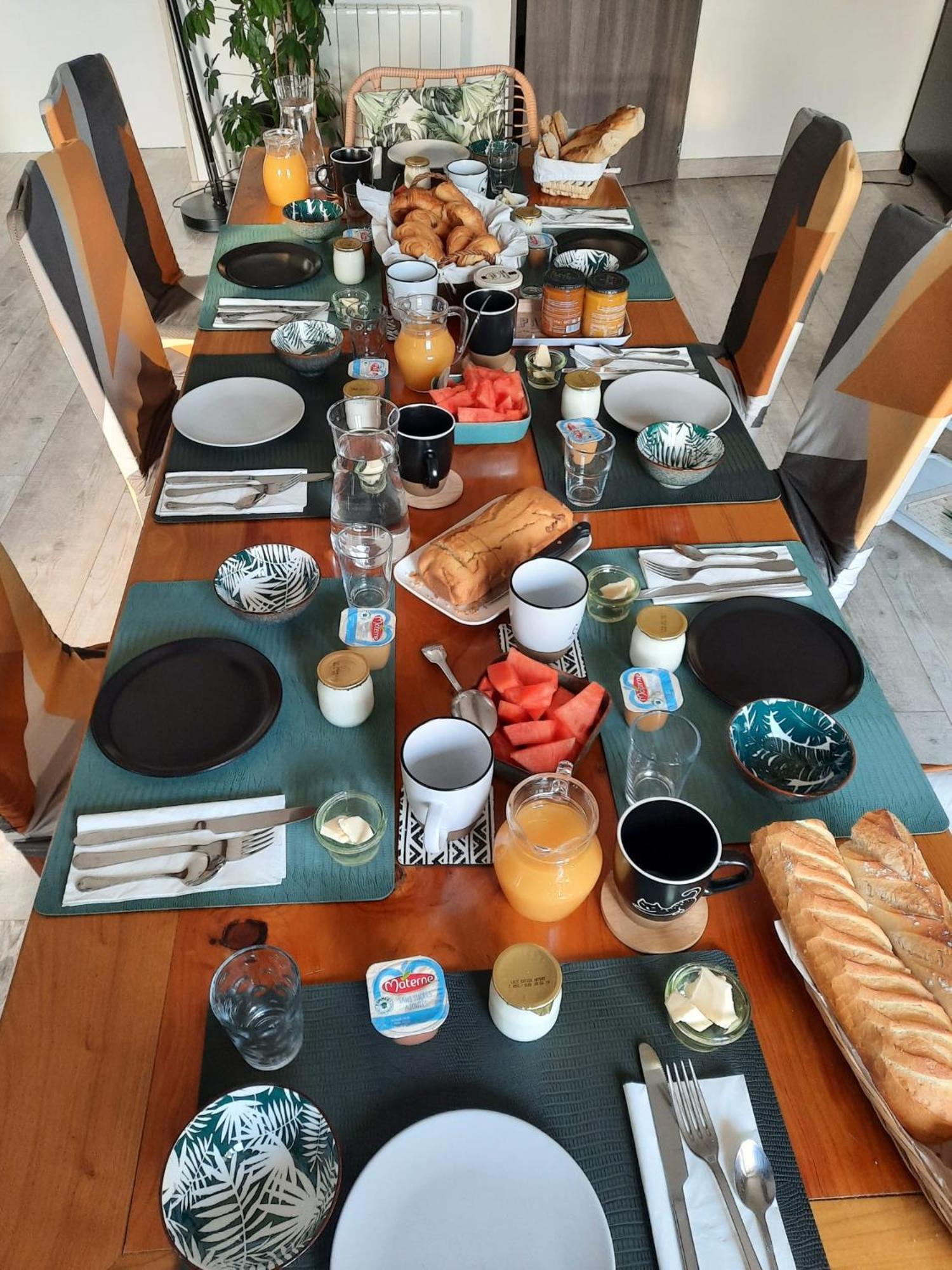 L'Eden Cache Hotel Beaune-la-Rolande Ngoại thất bức ảnh