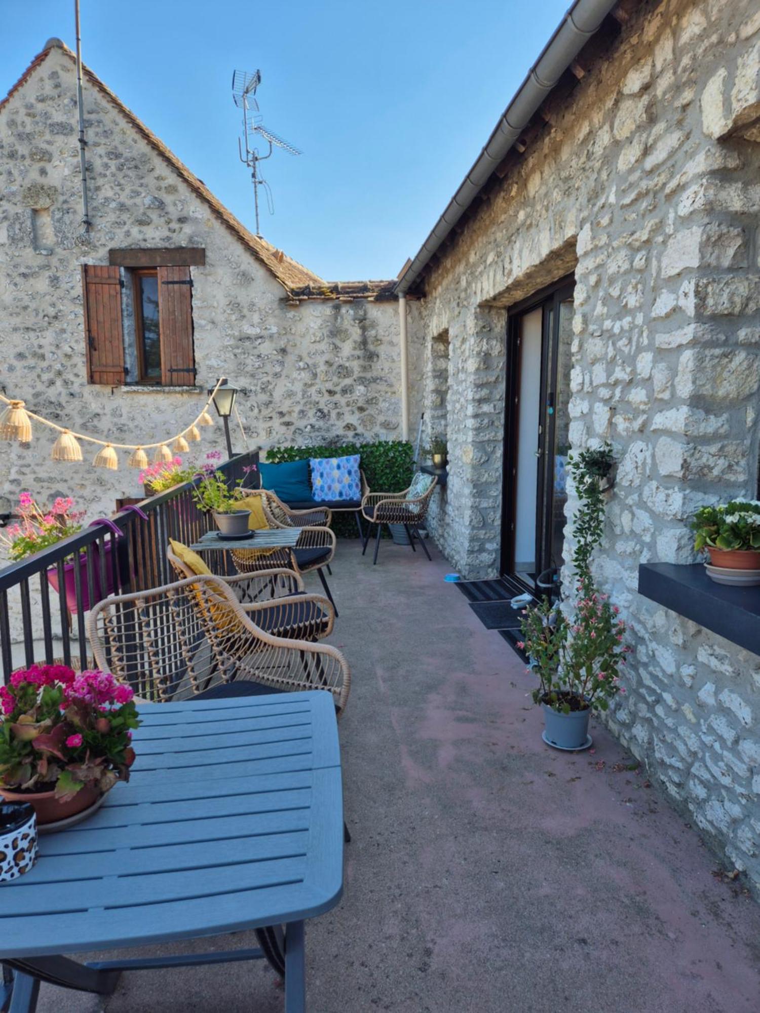 L'Eden Cache Hotel Beaune-la-Rolande Ngoại thất bức ảnh